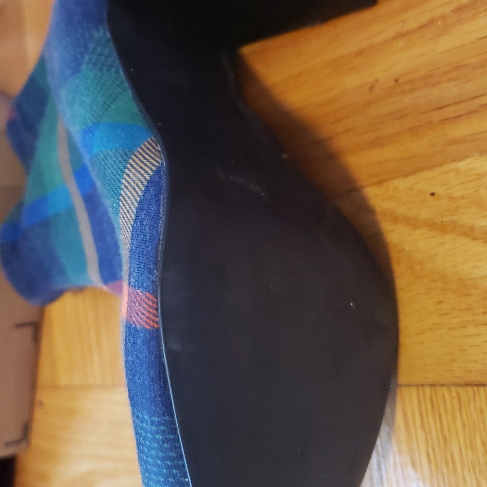 6. Jeffrey Campbell boots Size 6 - Picture 3 of 5